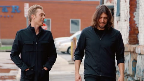 'The Minimalists: Less Is Now' Trailer