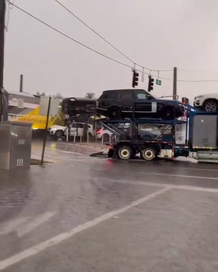 Un testigó grabó el momento exacto en el que el tren impactó contra el camión en Florida