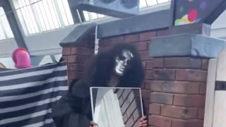 Video: Tilkalte politiet etter Wonka-event