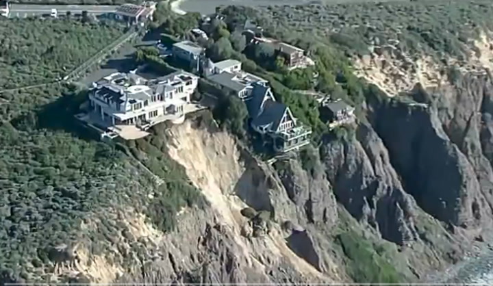 Multi-million dollar homes teetering on cliff