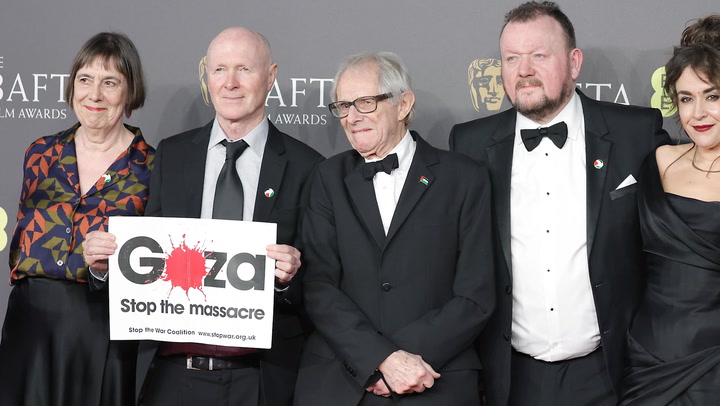 Ken Loach makes jab at younger generation of actors while calling for a ceasefire in Gaza