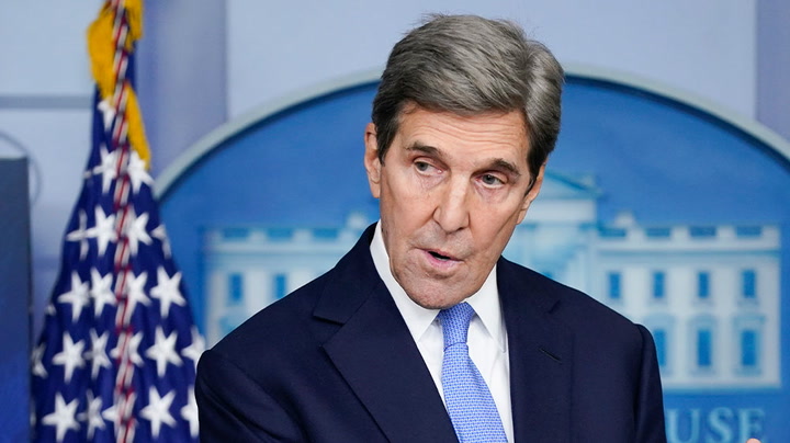 Watch live as John Kerry speaks at White House news briefing