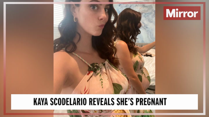 Skins Star Kaya Scodelario Announces Shes Pregnant By Unveiling Her