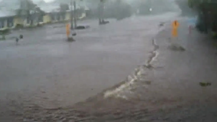 Dramatic time-lapse shows Hurricane Ian storm surge flood Florida island