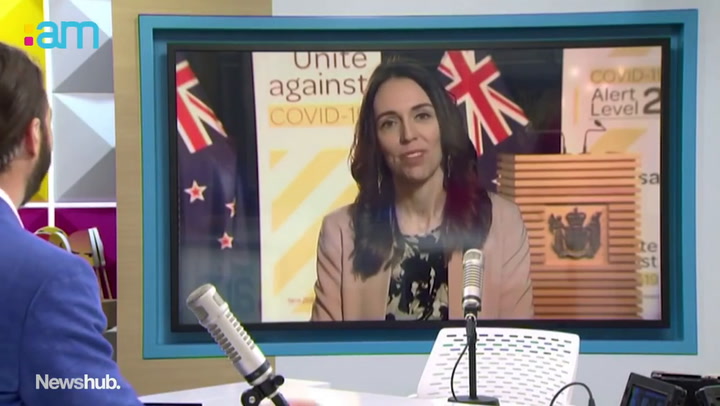 Un terremoto en Nueva Zelanda sorprendió a la primera ministra en una entrevista en vivo - Fuente: Y