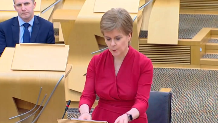 Scotland lockdown: Sturgeon breaks with England to announce return to tiered restrictions