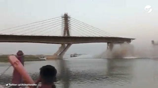 Un puente en construcción colapsó y se derrumbó por segunda vez en dos años