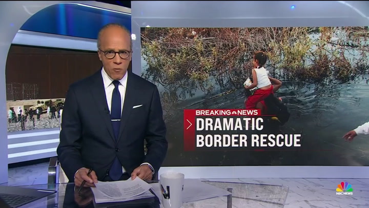 NBC: 'Overwhelmed' CBP Having to Divert Agents, Close Bridges, 'Hundreds' of Migrants Sleeping in Parking Lot