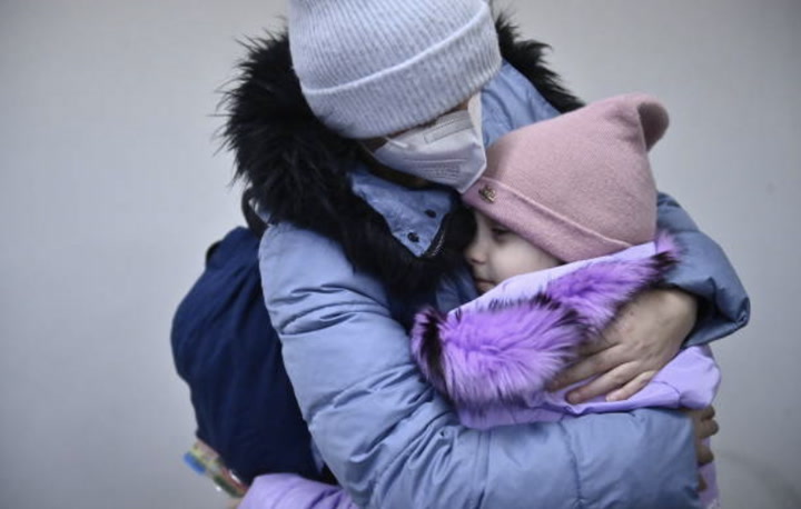 Estados Unidos recibirá a 100,000 refugiados ucranianos