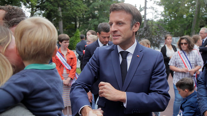 Emmanuel Macron’s centrist party loses parliamentary majority
