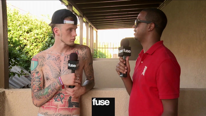 Festivals: Rock the Bells: MGK Doesn't Understand Fan Worship: "I'm So Lame It's Ridiculous"
