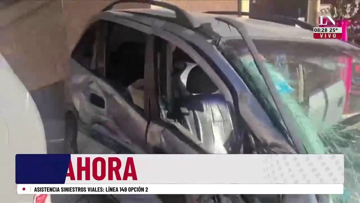 Retiro: dos heridos por un choque entre un colectivo y un auto en Juncal y Esmeralda