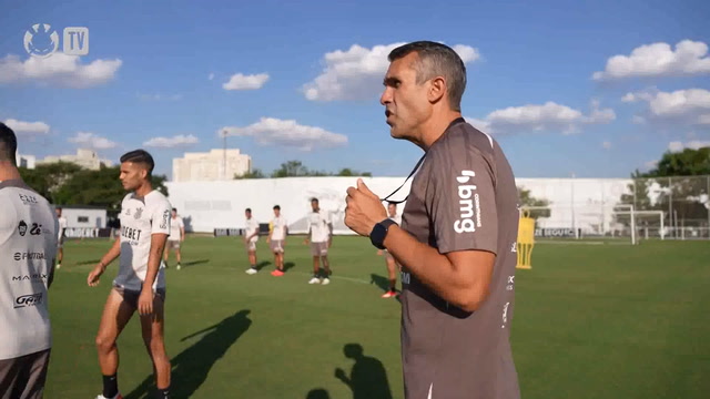 Corinthians pronto para encarar o Fortaleza na estreia do uniforme todo preto