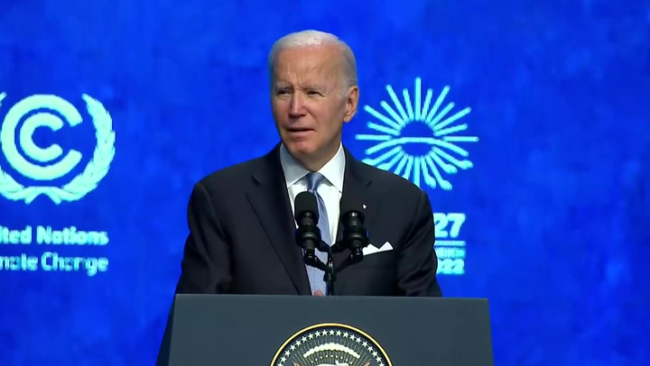 Biden heckled by protesters during Cop27 speech