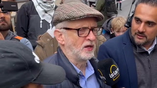 Jeremy Corbyn joins thousands at pro-Palestine march in London