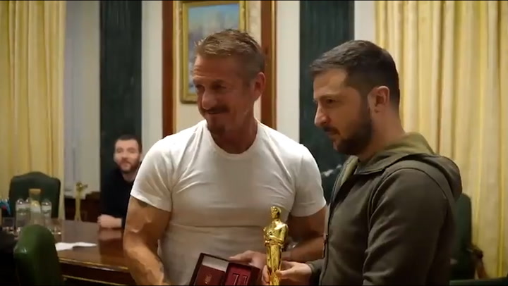 Hollywood actor Sean Penn gives his Oscar to Ukrainian president Zelensky