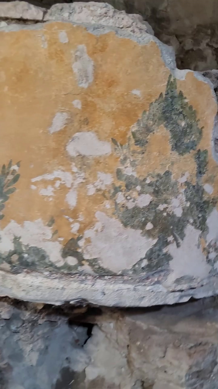 Pompeya da a conocer pinturas milenarias que resistieron la erupción del Vesubio