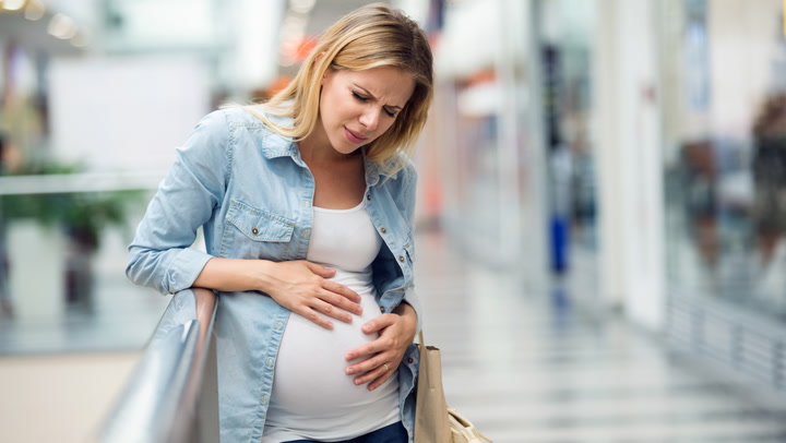 Tünetek, amelyek bajt jeleznek a terhesség alatt