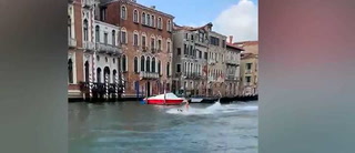Dos turistas usaron tablas de surf eléctricas en Venecia y generaron bronca e indignación