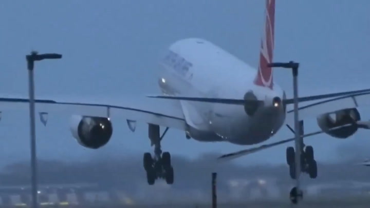 Turkish airline flight has terrifying landing as Storm Isha halts travel