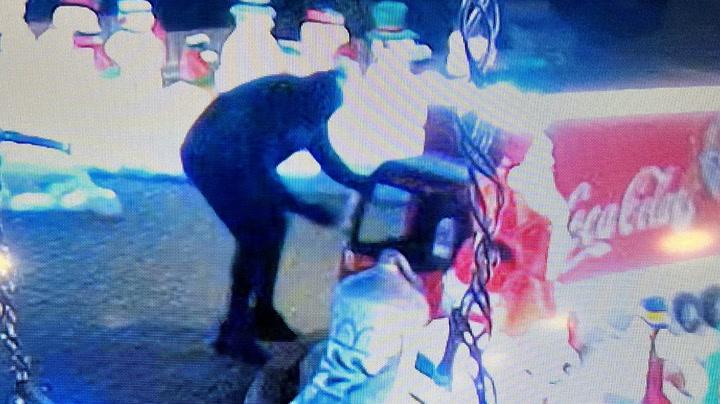 CCTV shows thieves stealing mother’s homemade Coca-Cola truck from Christmas display