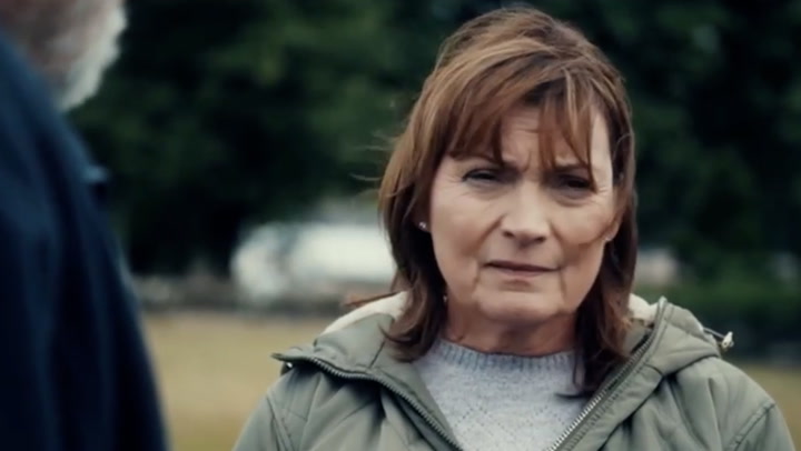 Lorraine Kelly Reveals She Suffered Ptsd As She Returns To Lockerbie Bombing Scene