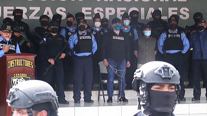 Arrestan a expresidente de Honduras bajo cargos de narcotráfico y corrupción