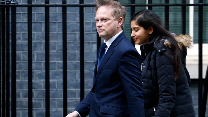 Watch live as transport secretary Grant Shapps gives update on Covid travel rules