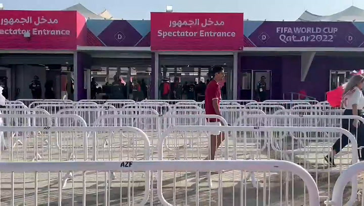 Así entra la gente al estadio en la previa de la fiesta inaugural del Mundial Qatar 2022