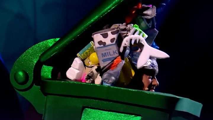 Masked singer: Steven Hendry unmasked as Rubbish after being voted out of the show