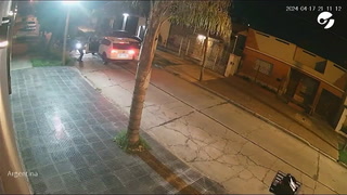 Violento robo en Ramos Mejía: le sacaron la camioneta y escapó con su bebé en brazos en medio de los delincuentes armados