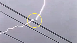 Plane gets struck by lightning during severe California weather