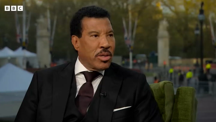 Lionel Richie reveals joke he has with King Charles III about getting plastic surgery