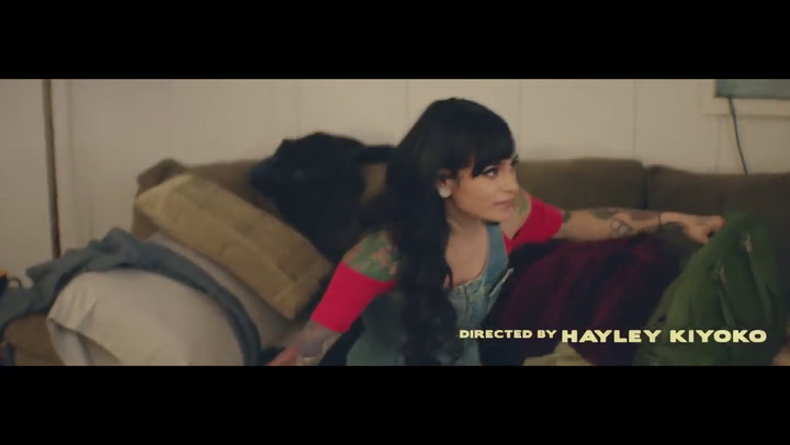 Hayley Kiyoko y Kehlani, 'What I Need' - Fuente: YouTube