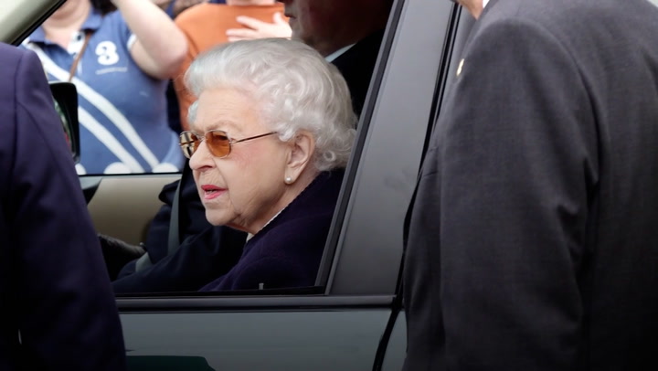 Queen attends Royal Windsor Horse Show in first public outing since March