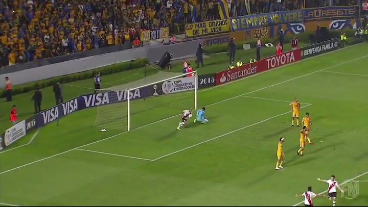 El gol agónico de Mora a Tigres - Fuente: YouTube
