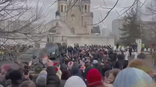 Watch: Mourners chant Navalny’s name at Putin critic’s funeral 
