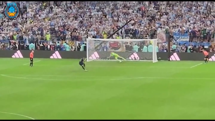 El penal perfecto de Kylian Mbappé para el 1-0 de Francia en la tanda de penales contra la Argentina