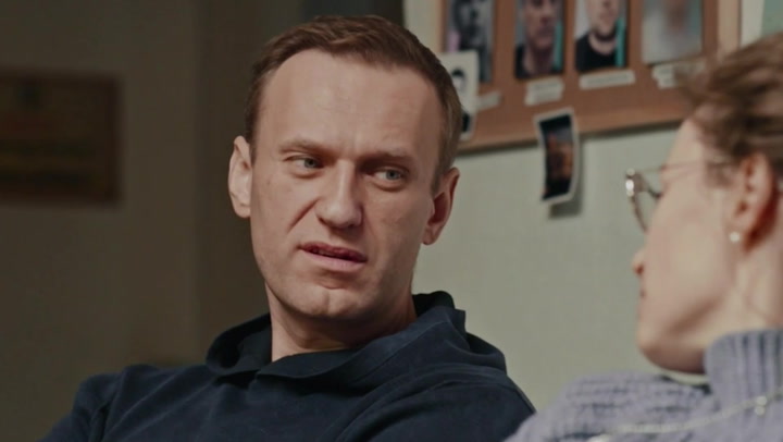 Alexei Navalny, cinsel şiddetle tanınan Rus 'işkence hapishanesine' gönderileceğinden korkuyor - Dünya Haberleri