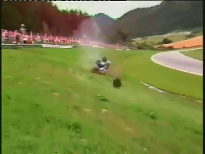 El tremendo accidente con Ligier en Österreichring, 1985 - Fuente: YouTube