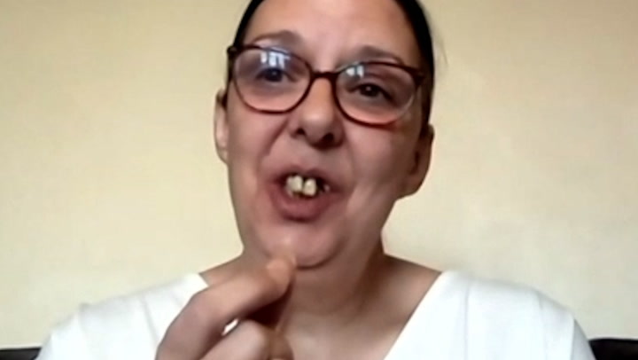 Woman describes unimaginable pain of pulling out own teeth after not getting NHS dentist