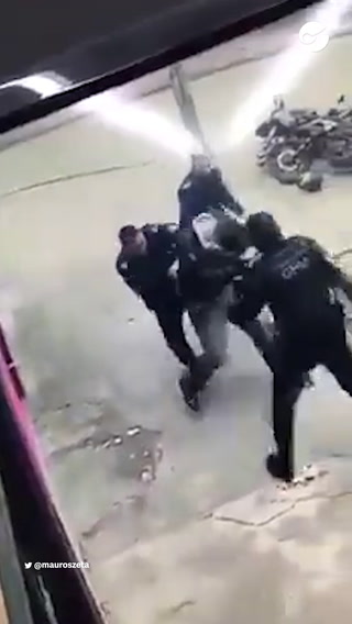 Detienen a tres policías bonaerenses por golpear y aplicar apremios ilegales a un joven