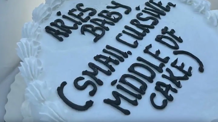 Walmart customer shares hilarious personalised birthday cake icing fail