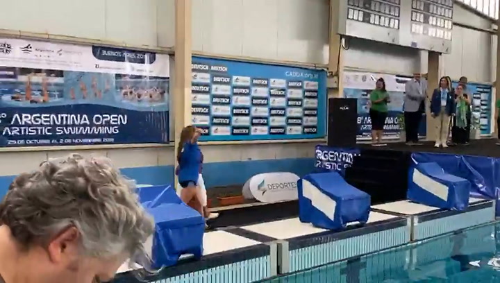 Jacinta Martínez, campeona argentina y europea en nado sincronizado