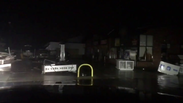 Estación de servicio destruida por el huracán Florence - Fuente: Twitter