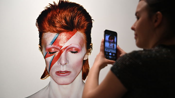 New exhibition celebrates 50th anniversary of David Bowie's Aladdin Sane