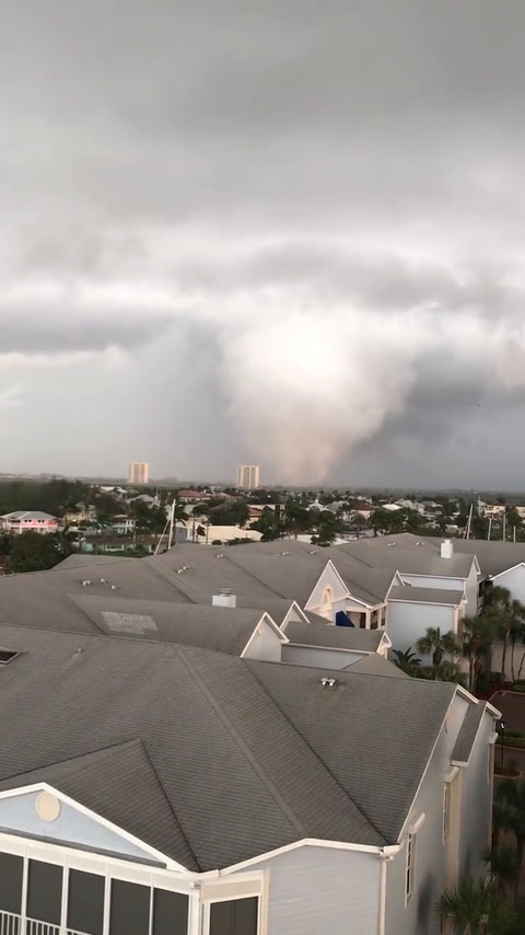 Un tornado azotó Fort Myers, Florida