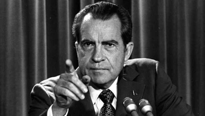 Watergate, 50 años: el escándalo de los "plomeros" que le costó la presidencia a Richard Nixon