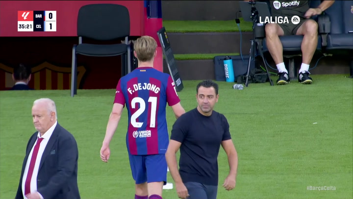 Lesión de Frenkie De Jong en el FC Barcelona - RC Celta J6