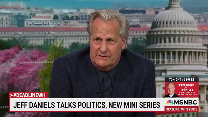 Jeff Daniels: Midwesterners Are Done with Trump's 'Lack of Decency'